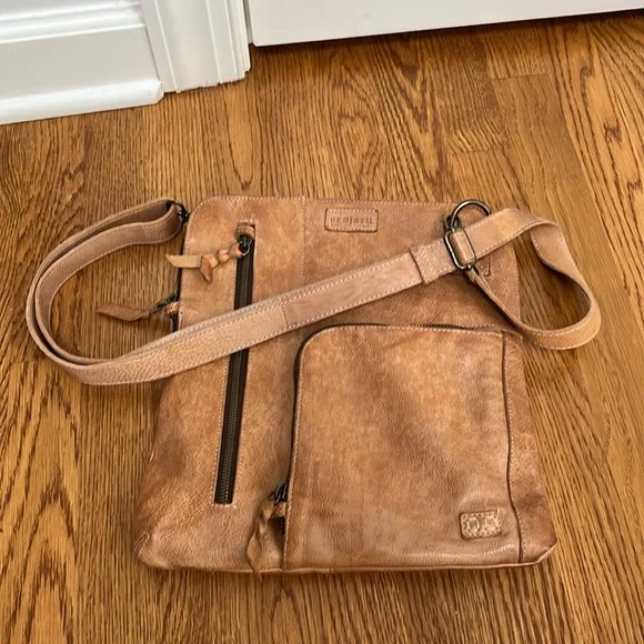 BedStu Tan Rustic Aiken Crossbody Bag - Picture 8 of 9